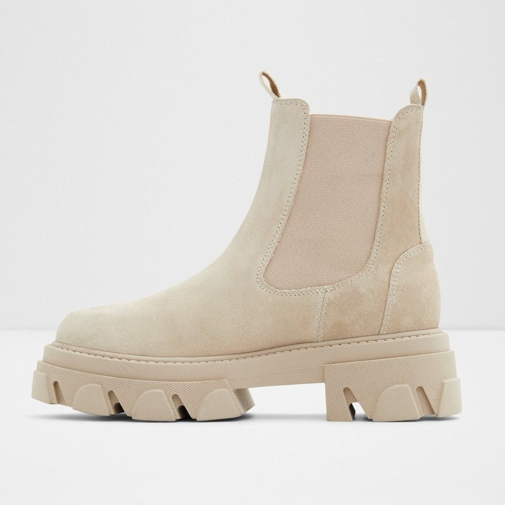 Aldo Bigtrek Nude Beige Suede Leather Lugsole Chunky Chelsea Ankle Boot Bootie - Picture 5 of 17